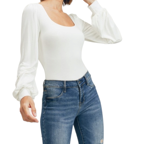 Women’s Ivory Double Layer Square Neck Puff Sleeve Bodysuit NWT - Picture 3 of 3